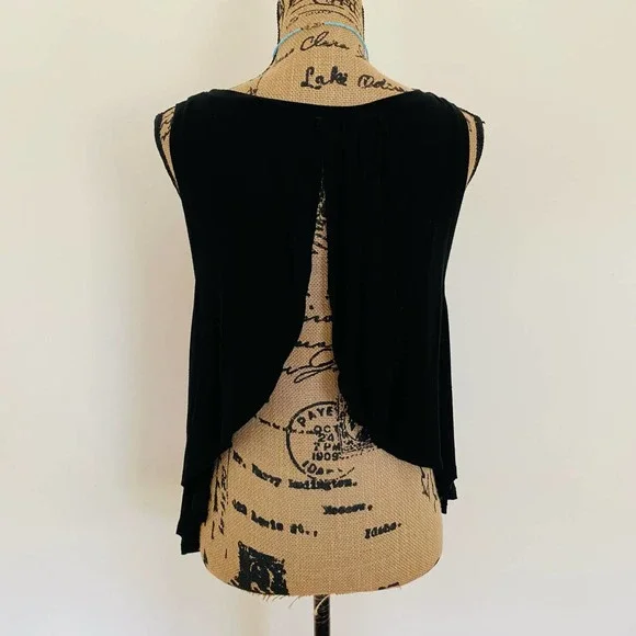 Brandy Melville Eliana Open Tulip Back Black Soft Stretchy Muscle Cotton Shirt - Picture 6 of 8